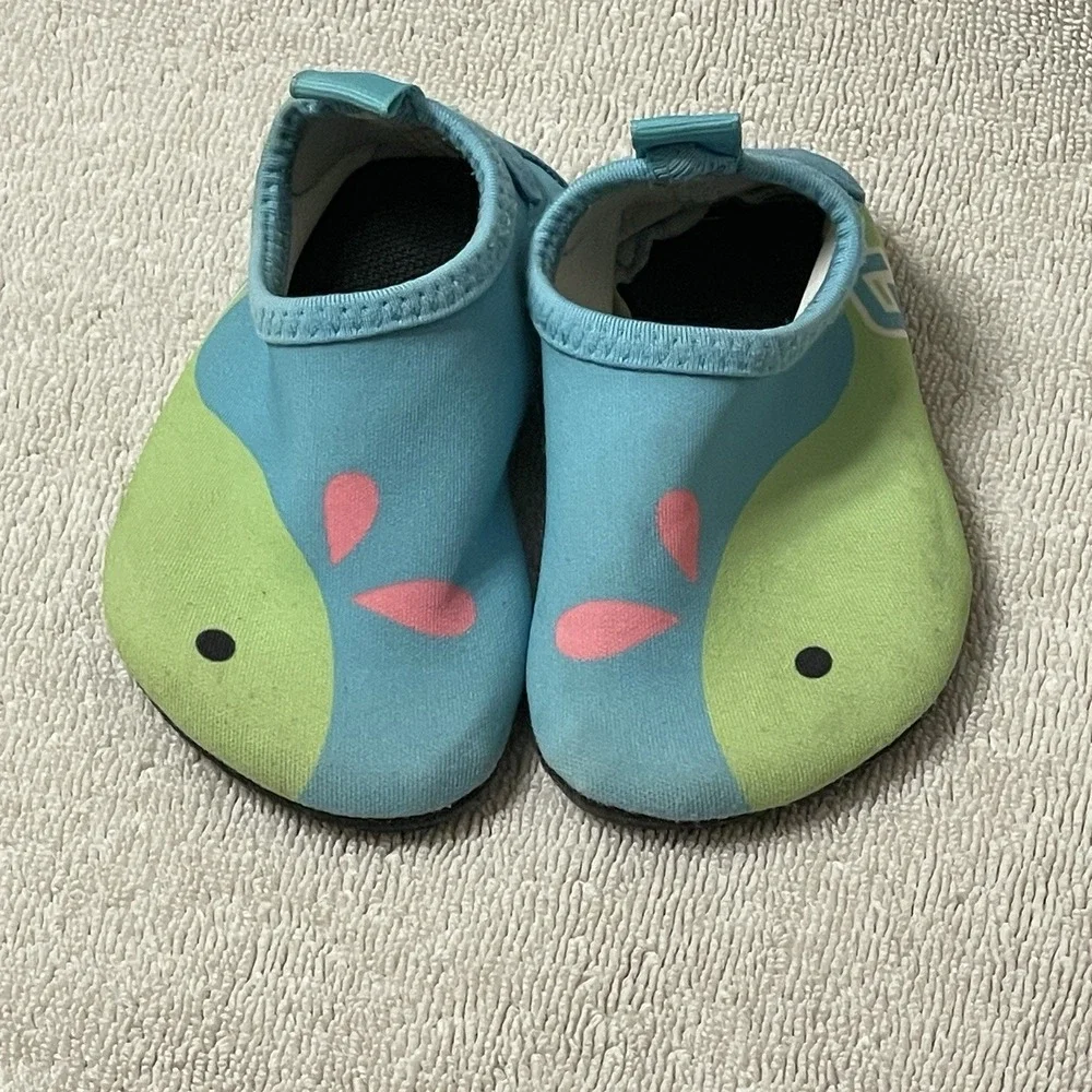 CT Baby Swim Shoes Adorable Blue Green Fish‎ Design Size 20/21 Slip On